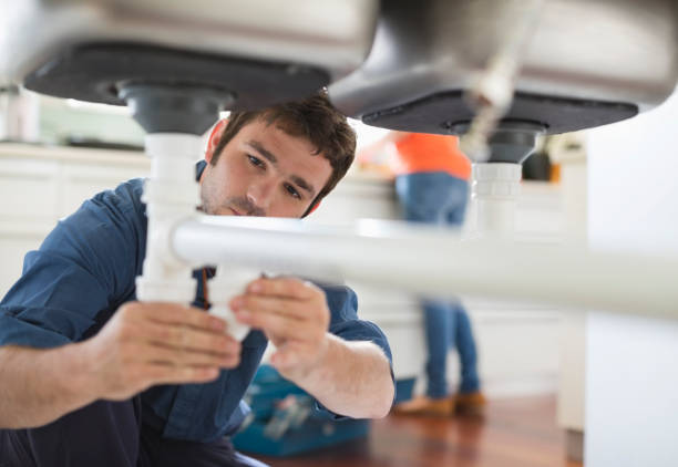 Best Faucet Repair  in Combined Locks, WI